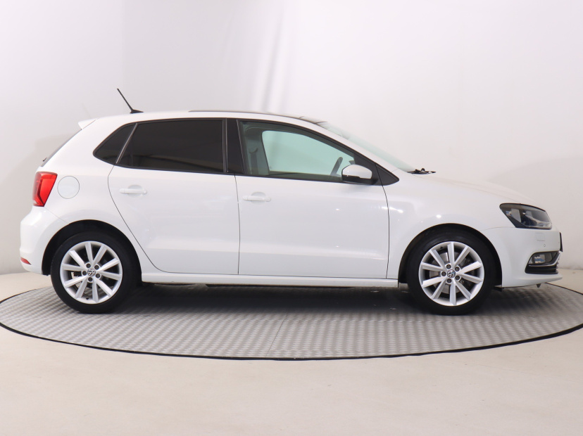 Volkswagen Polo, 2015