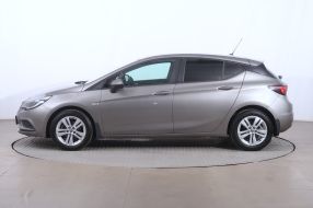 Opel Astra - 2016