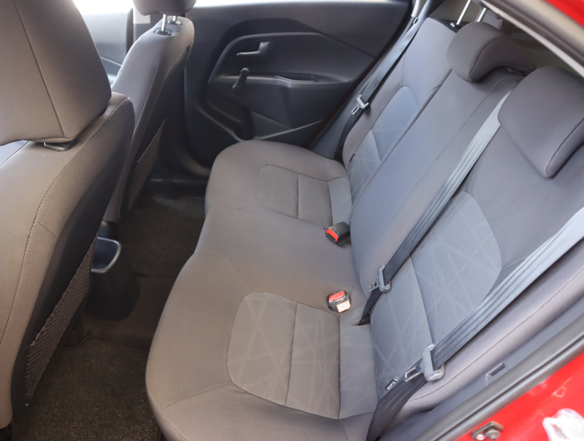 Kia Rio, 2013