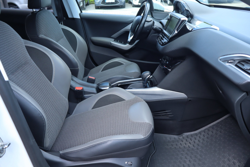 Peugeot 2008, 2018