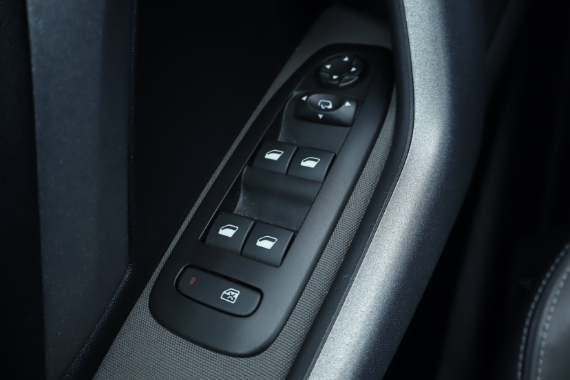 Peugeot 2008, 2018
