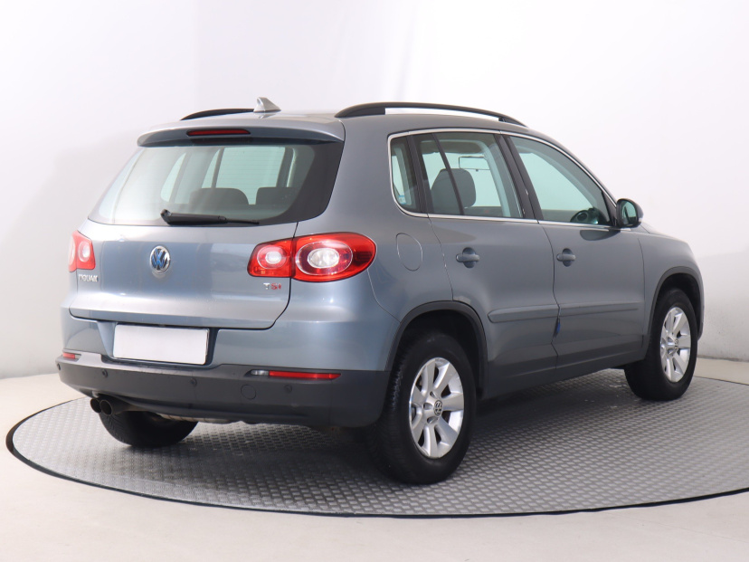 Volkswagen Tiguan, 2009