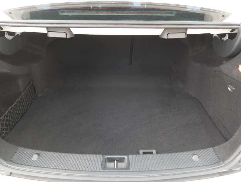 Mercedes-Benz C, 2014