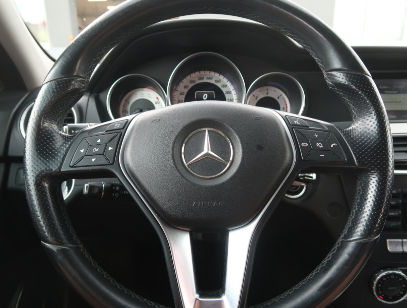 Mercedes-Benz C, 2014