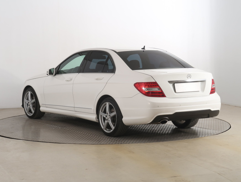 Mercedes-Benz C, 2014