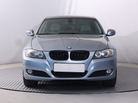 BMW 3 - 2009