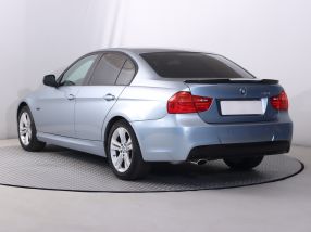 BMW 3 - 2009