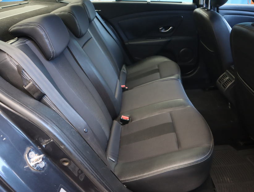 Renault Fluence, 2011