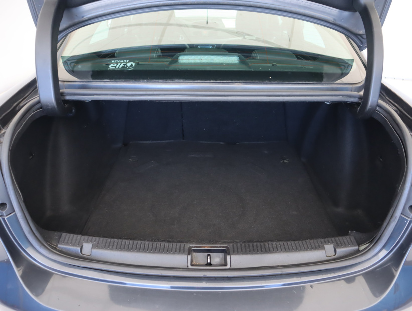Renault Fluence, 2011