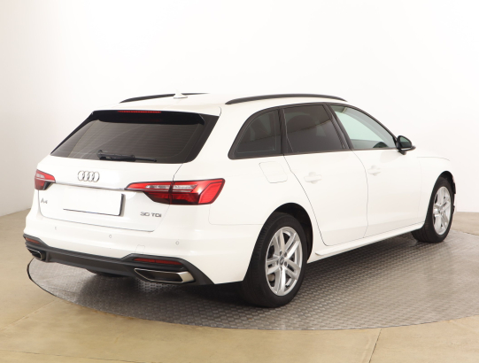 Audi A4 30 TDI