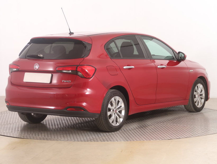 Fiat Tipo, 2017