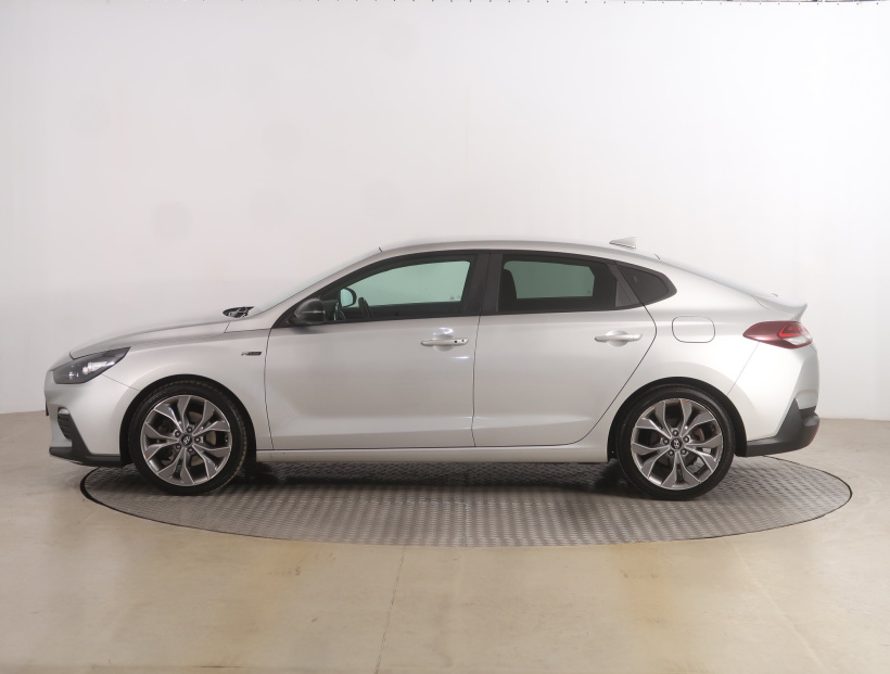Hyundai i30 Fastback, 2019