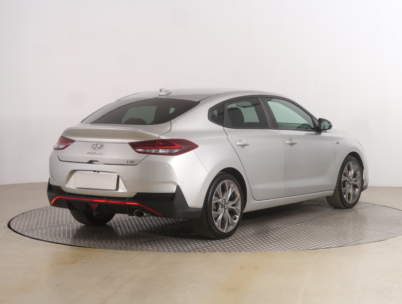 Hyundai i30 Fastback, 2019