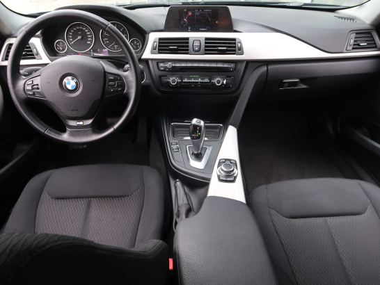 BMW 318 d