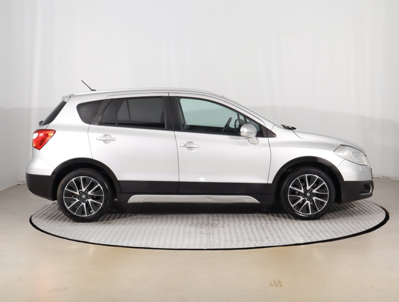 Suzuki SX4 S-Cross, 2015