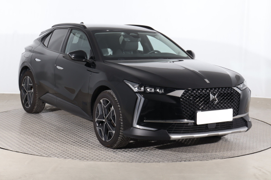 DS 4