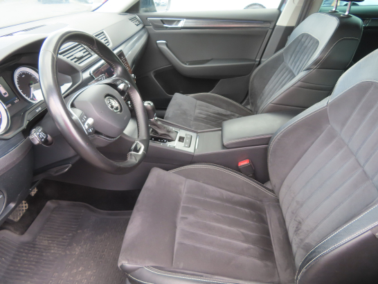Škoda Superb