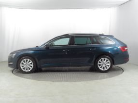 Škoda Superb - 2020