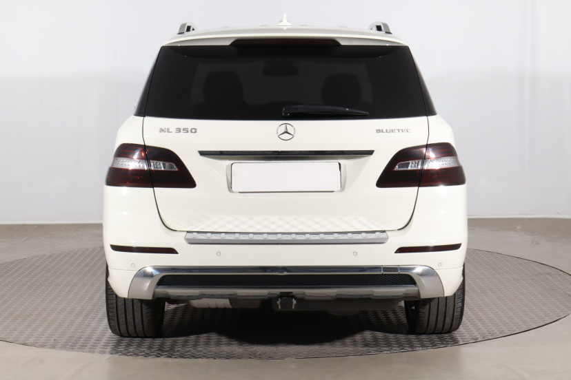 Mercedes-Benz ML, 2014