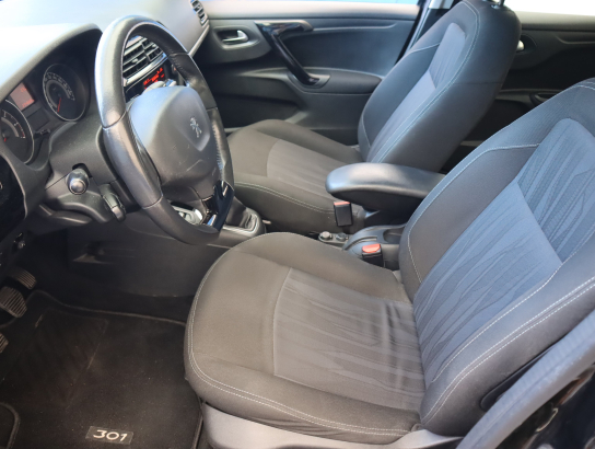 Peugeot 301