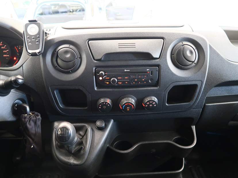 Renault Master, 2012