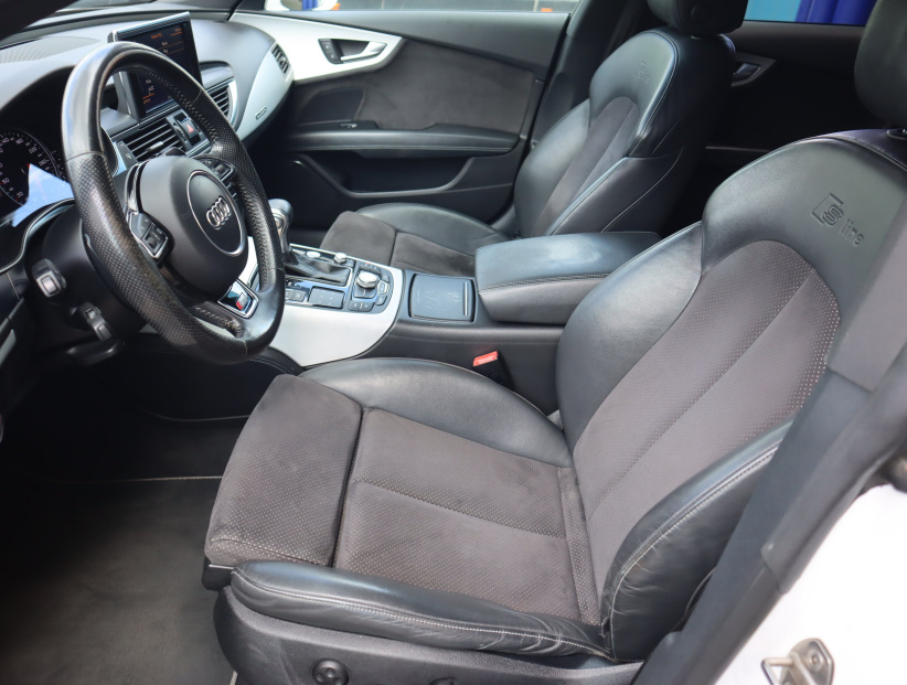 Audi A7, 2013