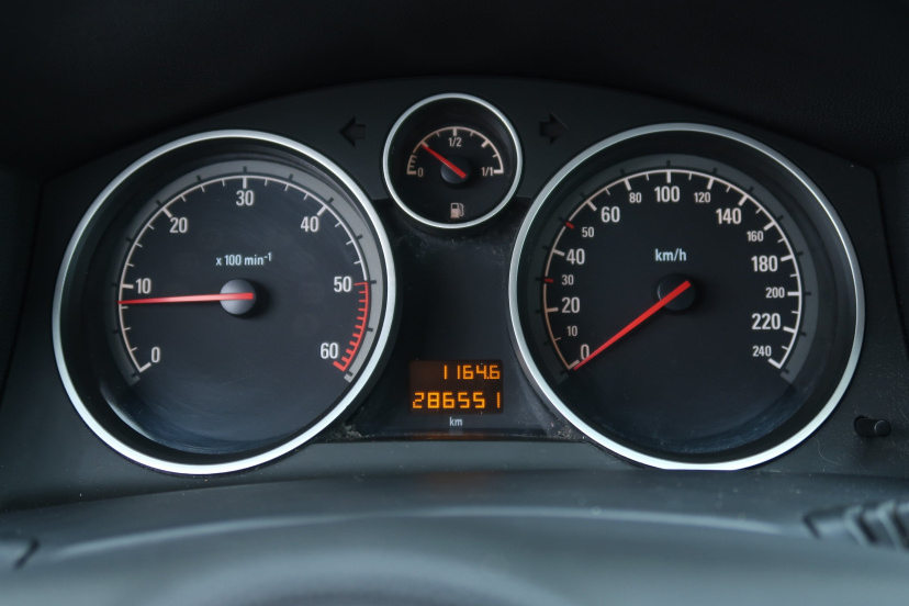 Opel Astra, 2008