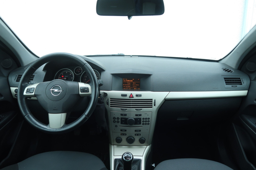 Opel Astra, 2008