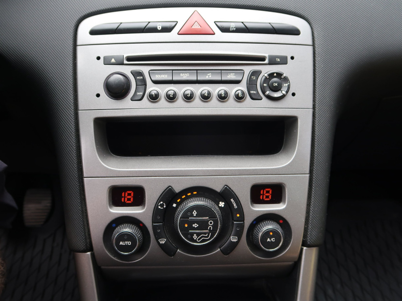 Peugeot 308, 2013