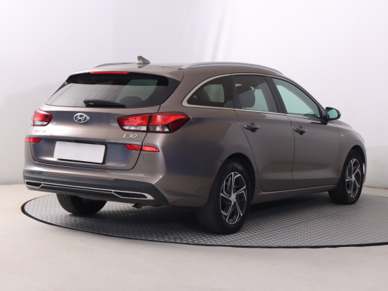 Hyundai i30 1.5 T-GDI MHEV