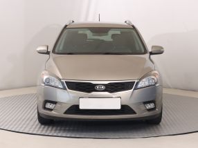 Kia Ceed - 2010