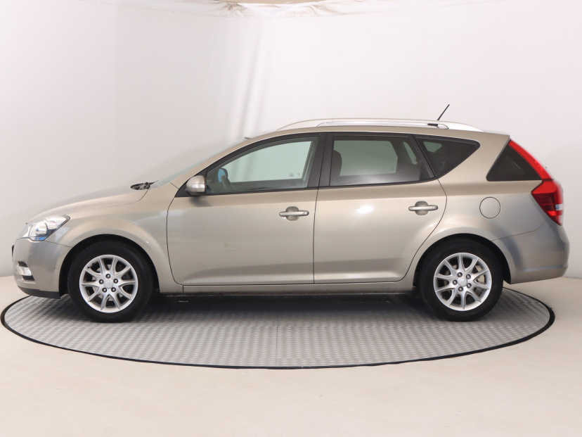 Kia Ceed, 2010
