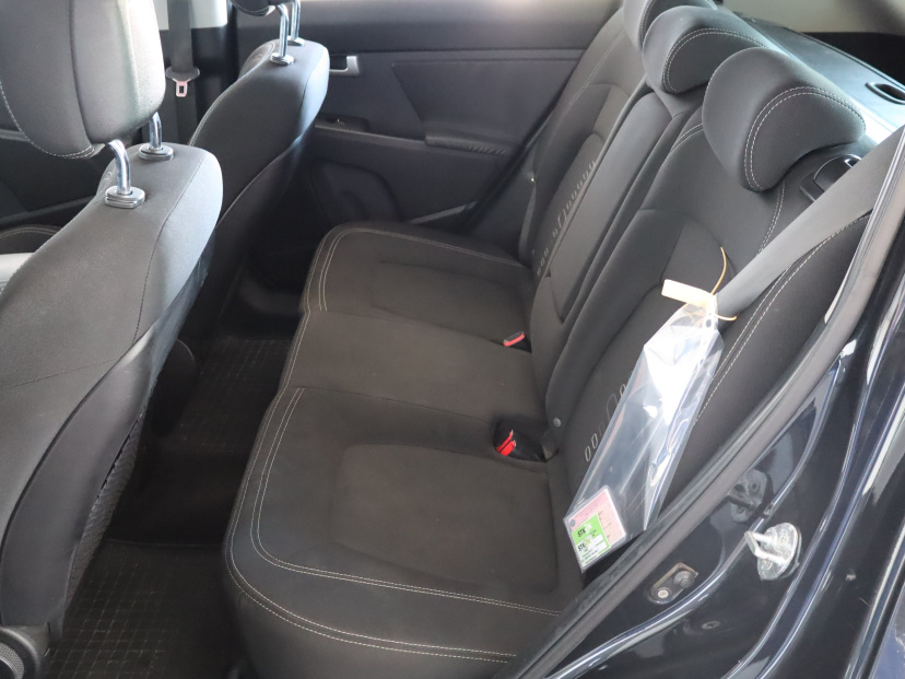 Kia Sportage, 2011