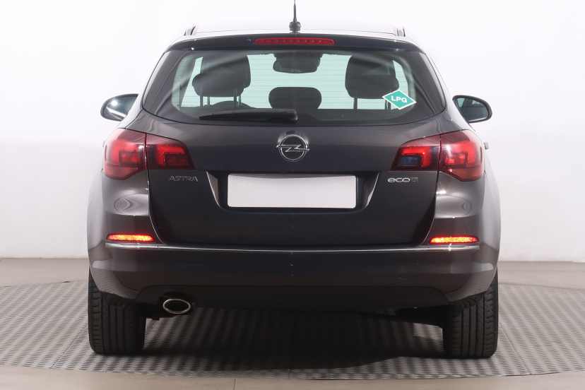 Opel Astra, 2014