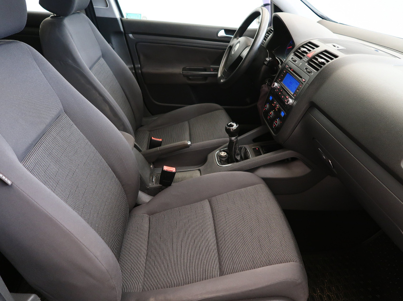 Volkswagen Golf, 2006