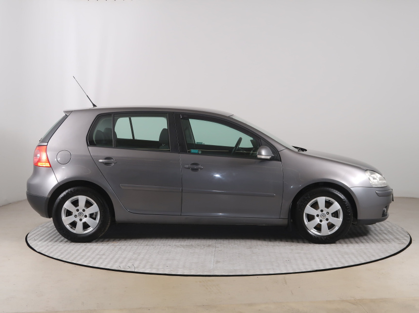 Volkswagen Golf, 2006