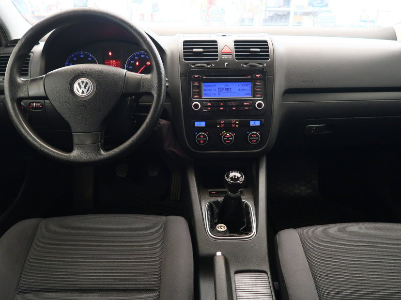 Volkswagen Golf, 2006