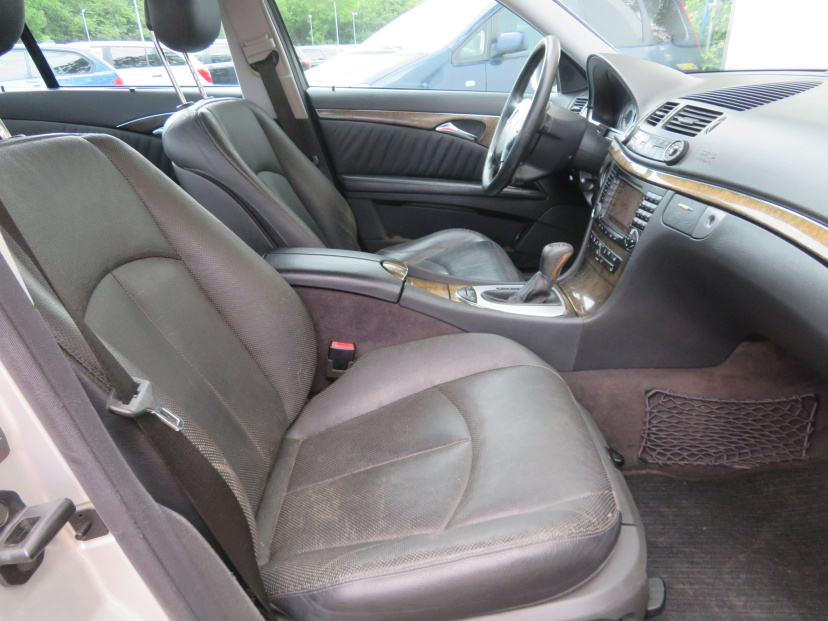 Mercedes-Benz E, 2003