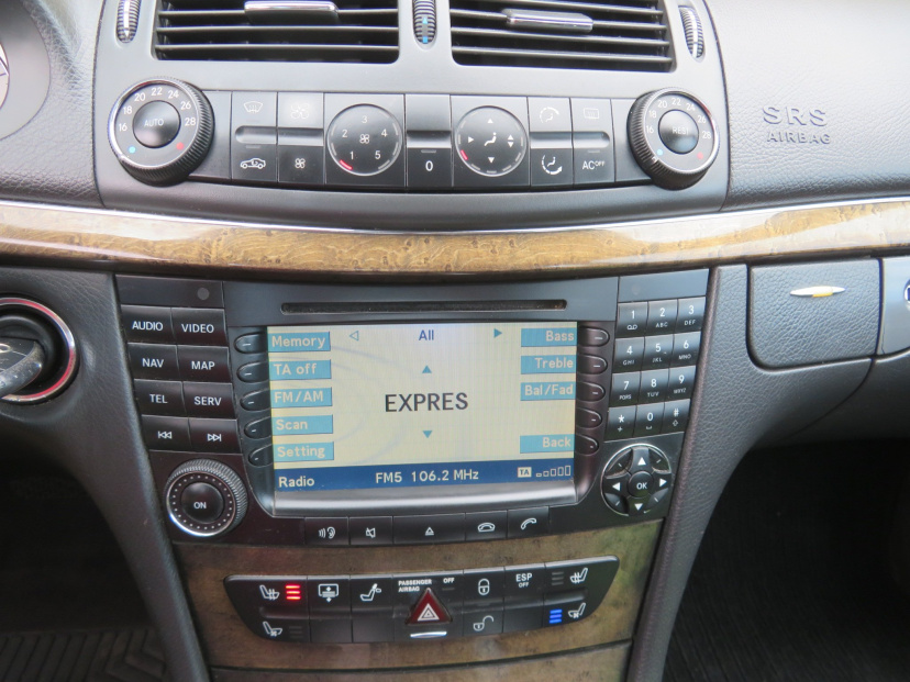 Mercedes-Benz E, 2003