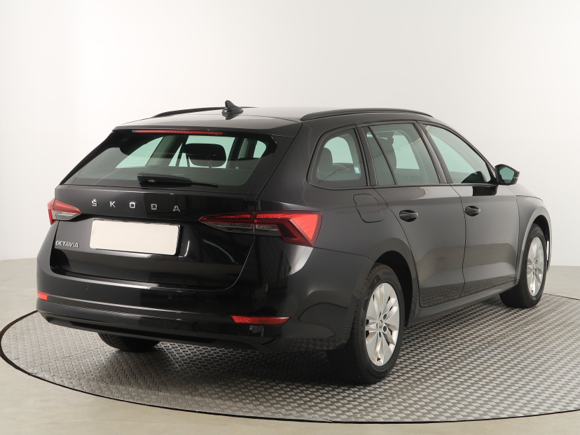 Škoda Octavia, 2021
