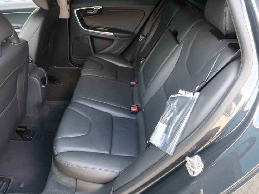 Volvo V60, 2014