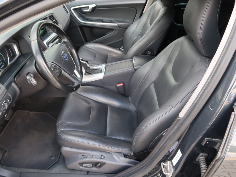 Volvo V60, 2014