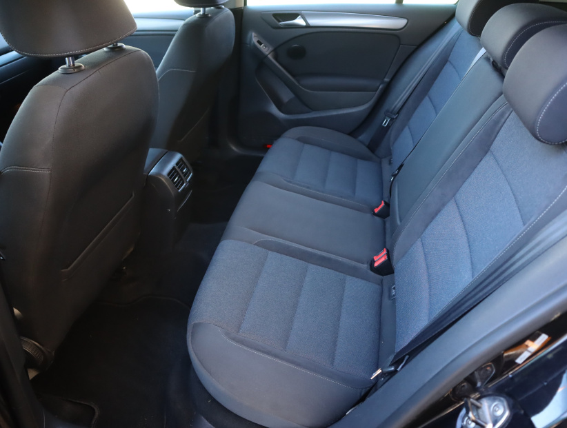 Volkswagen Golf, 2012