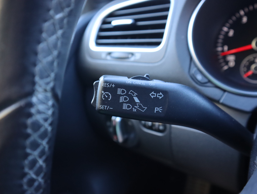 Volkswagen Golf, 2012