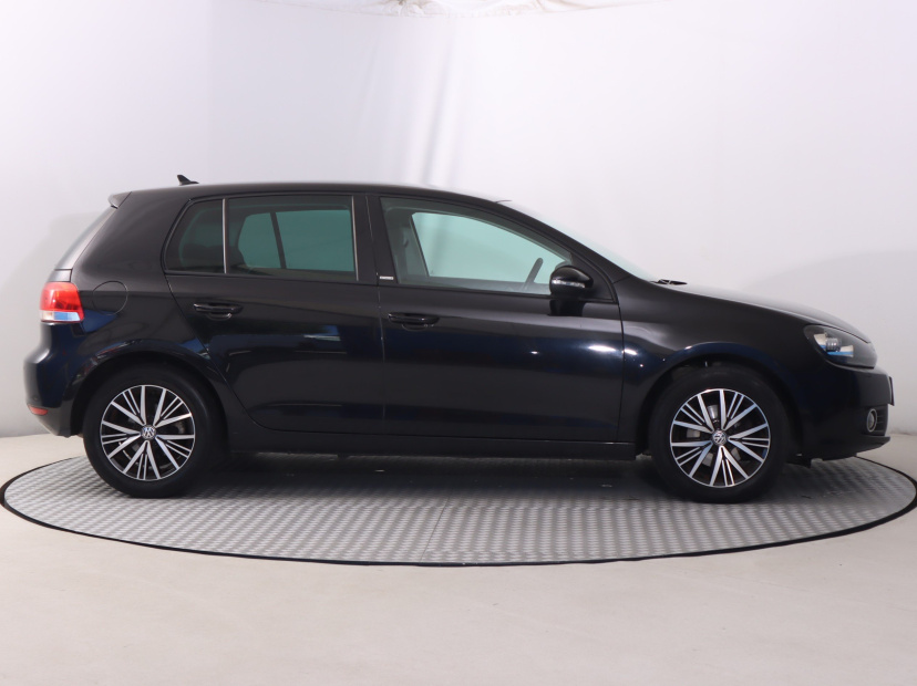 Volkswagen Golf, 2012