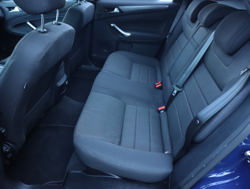 Ford Mondeo, 2013