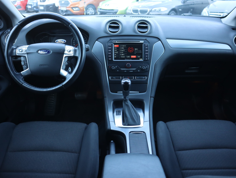 Ford Mondeo, 2013