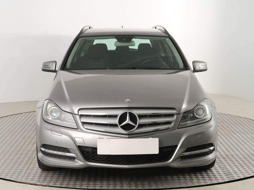 Mercedes-Benz C, 2012