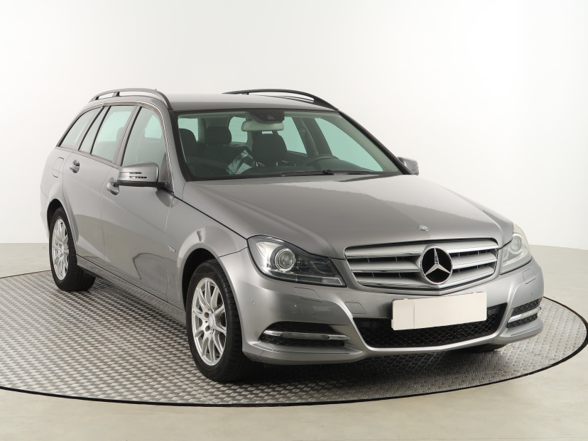 Mercedes-Benz C, 2012