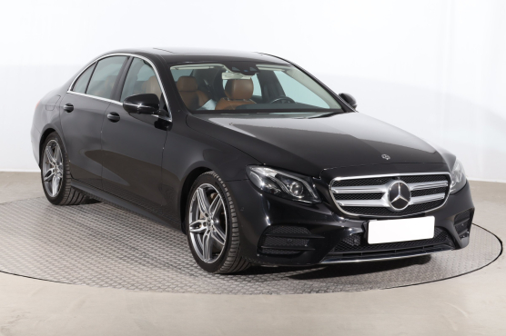 Mercedes-Benz E 450 4MATIC